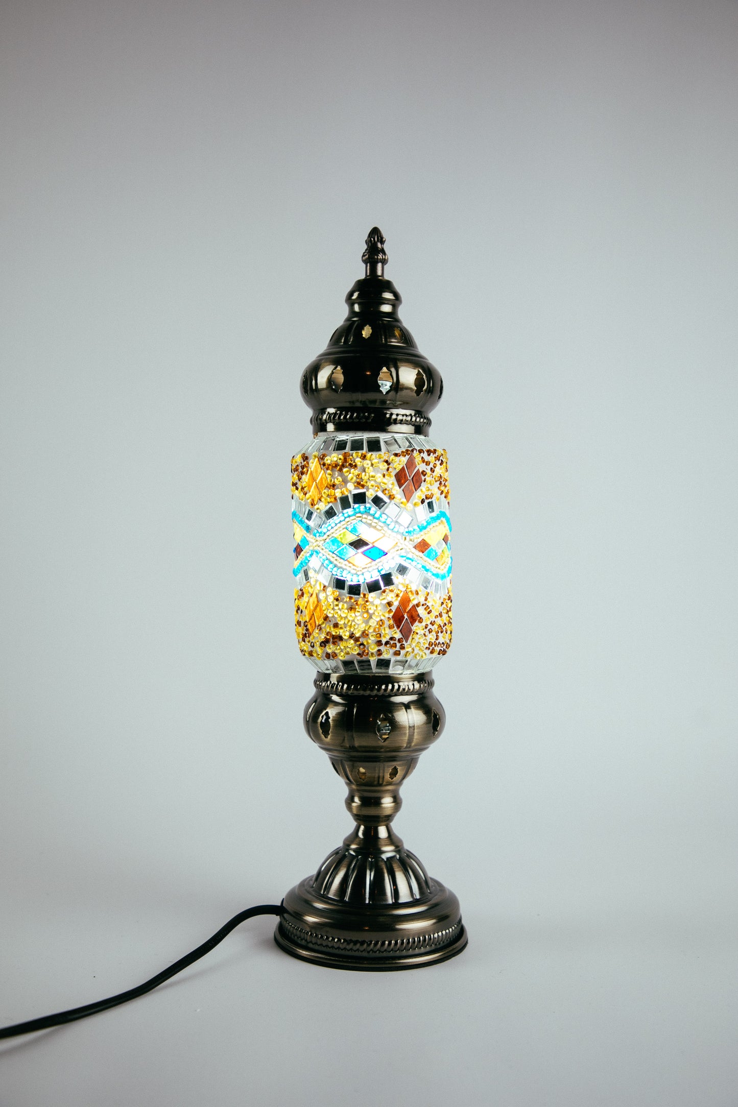 Moroccan Lantern Table Lamp (16 Colours)