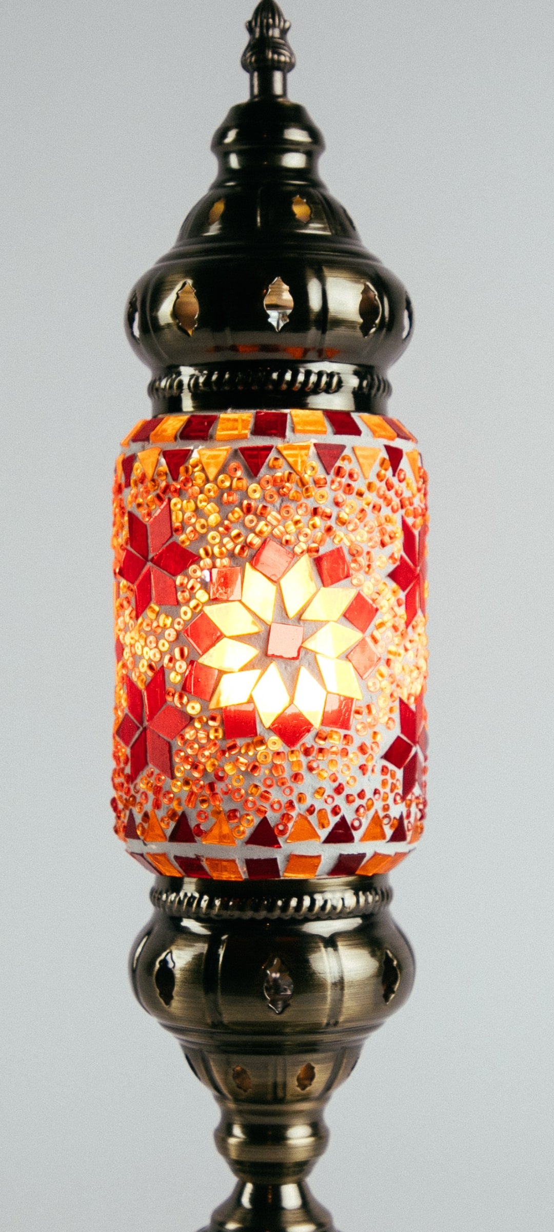 Moroccan Lantern Table Lamp (16 Colours)