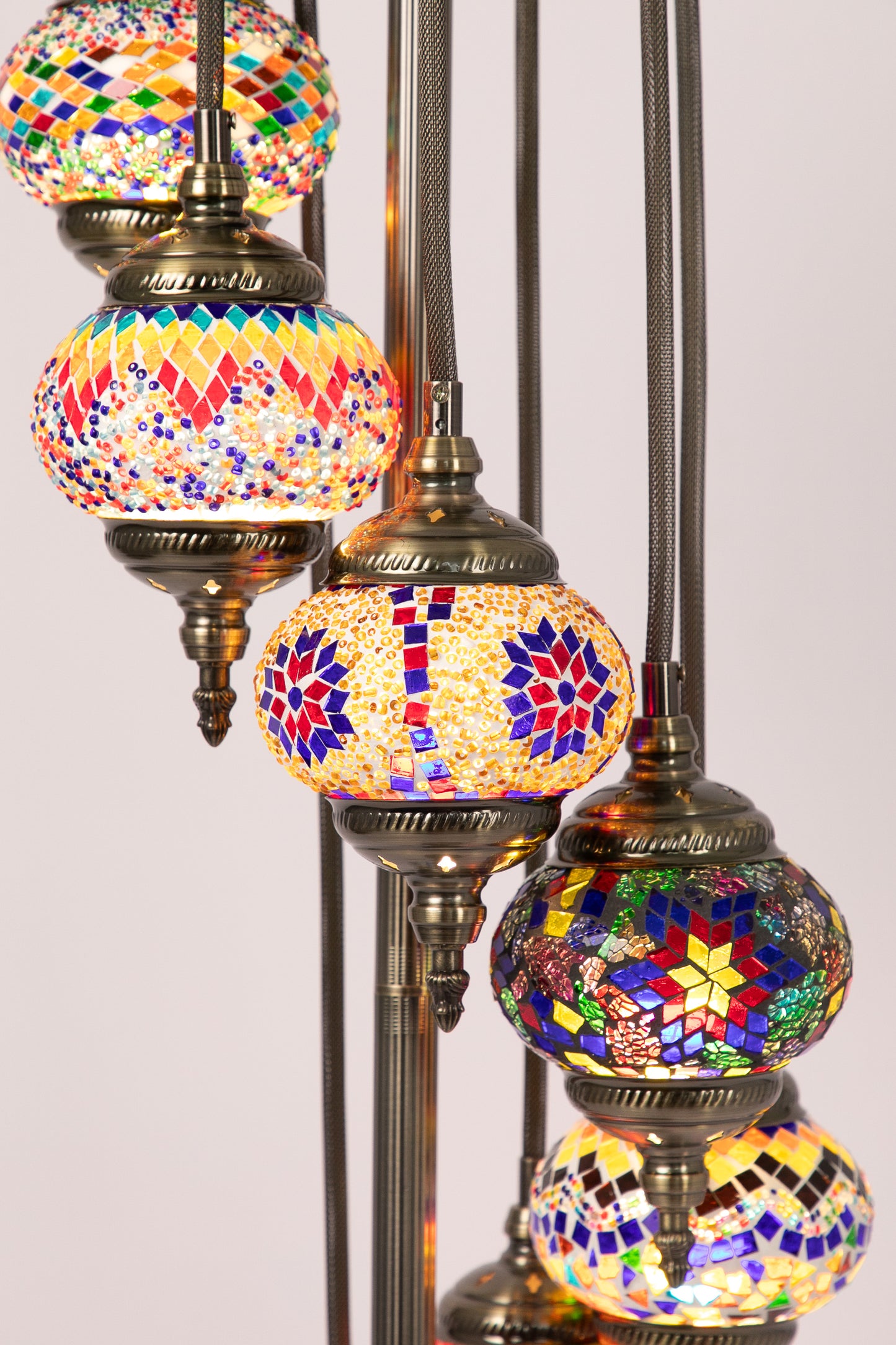 7 Globe Moroccan Table Lamp (6 Colours)