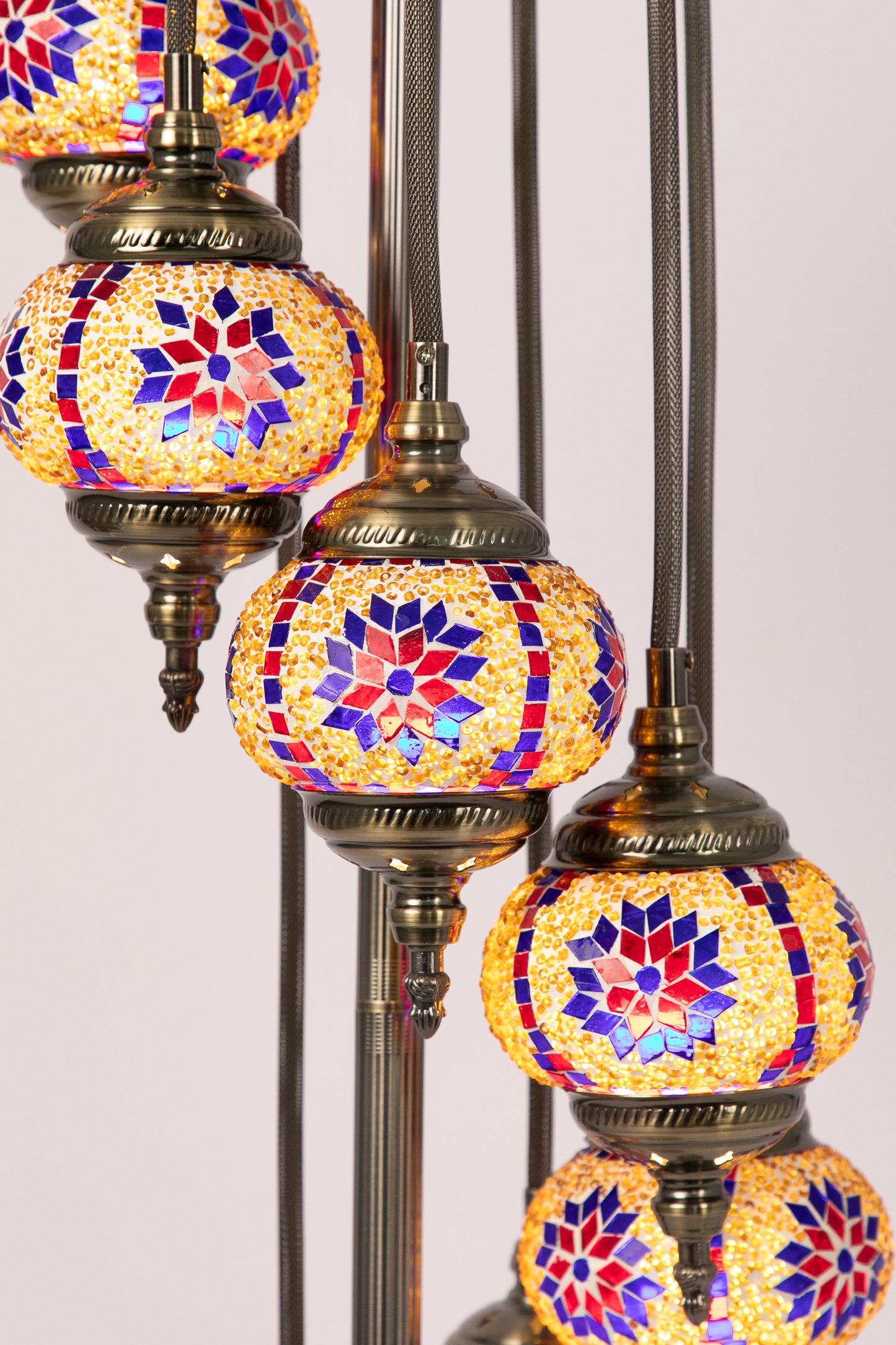 7 Globe Moroccan Table Lamp (6 Colours)