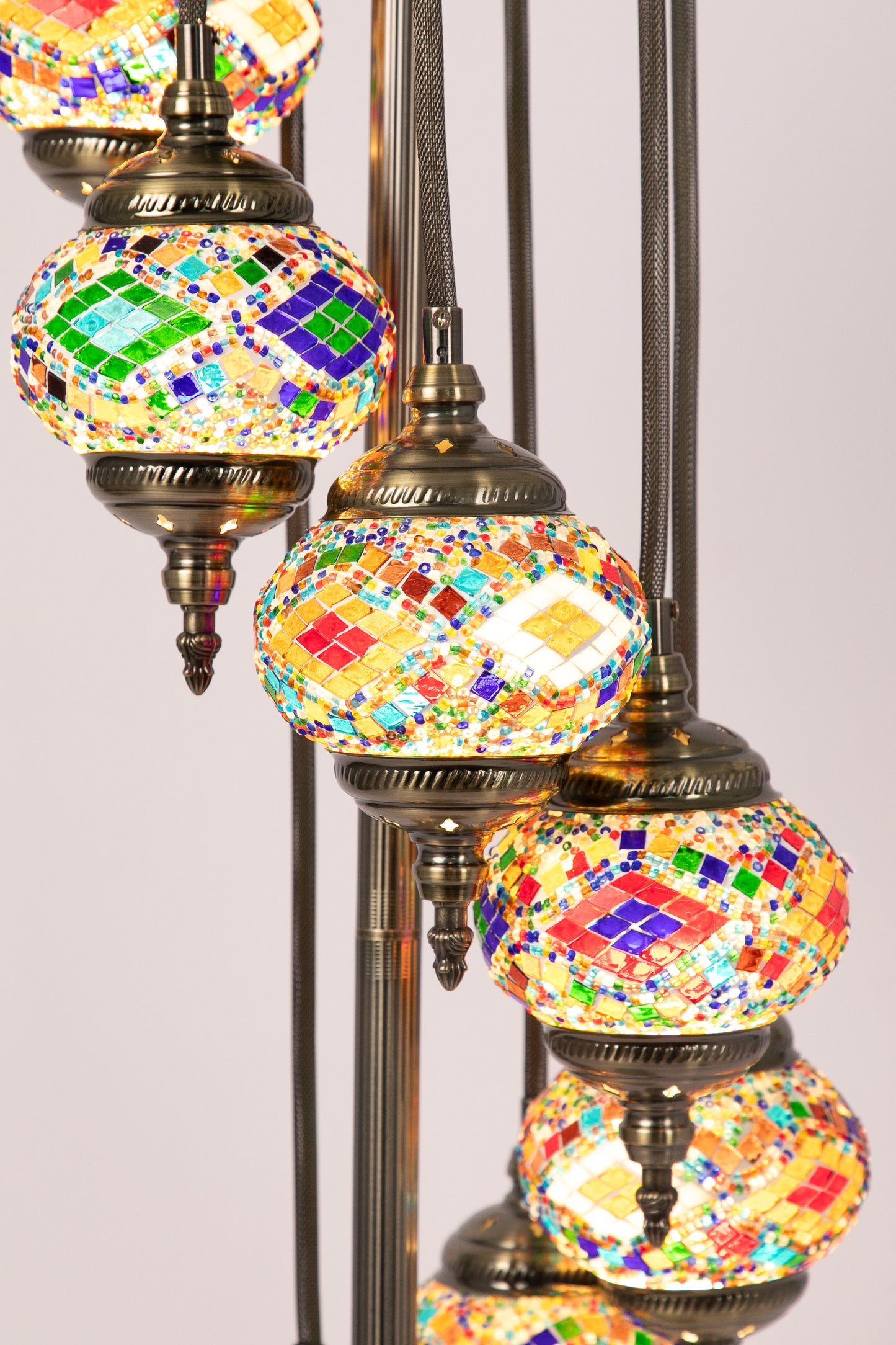 7 Globe Moroccan Table Lamp (6 Colours)